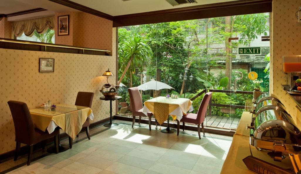 Silom City Hotel Бангкок Екстер'єр фото