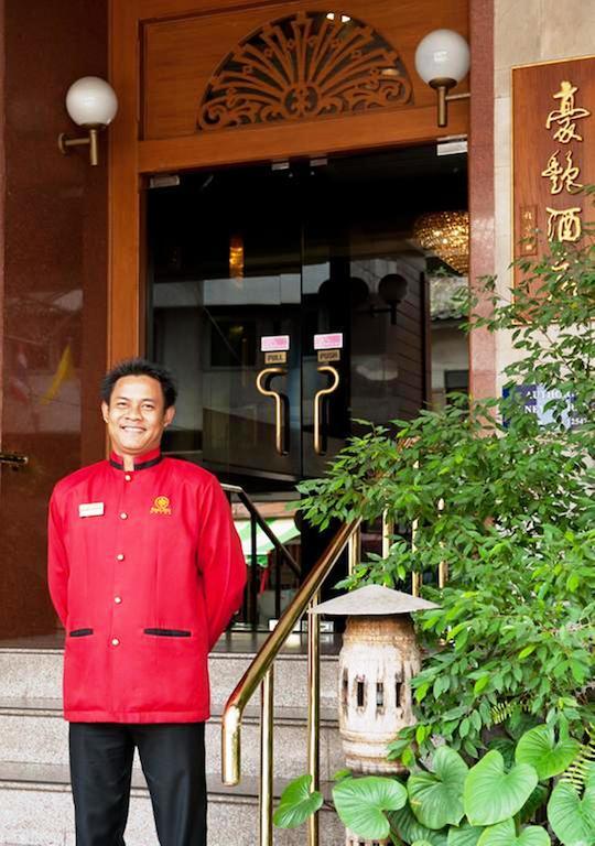 Silom City Hotel Бангкок Екстер'єр фото