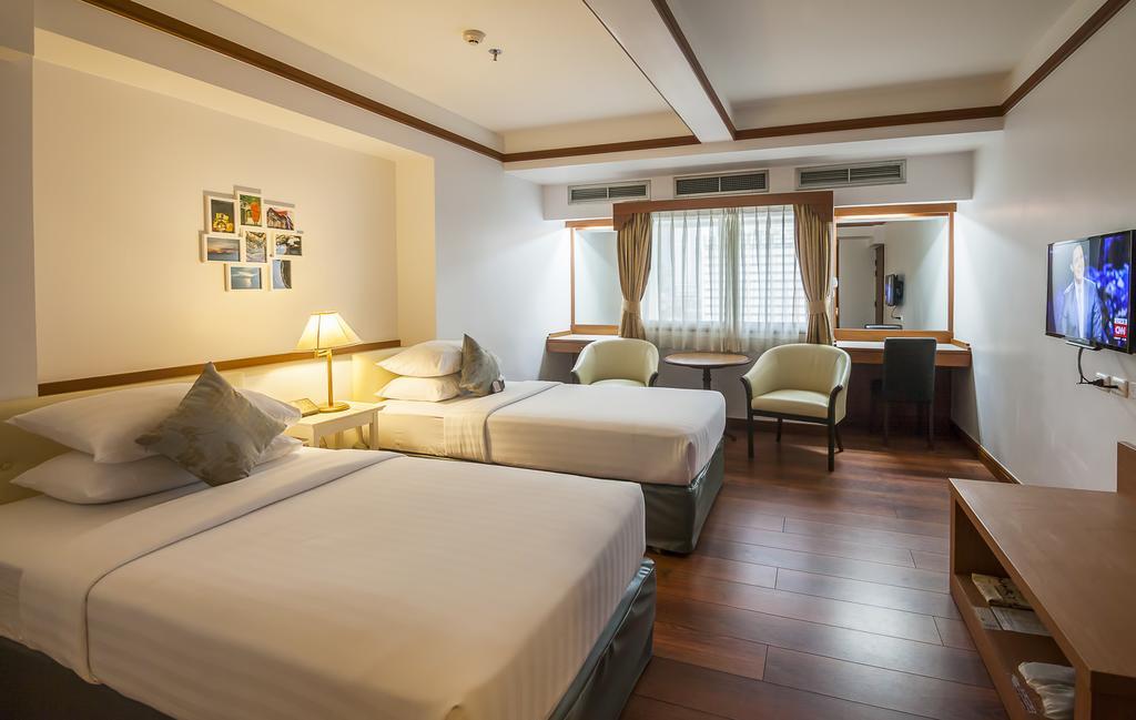 Silom City Hotel Бангкок Екстер'єр фото