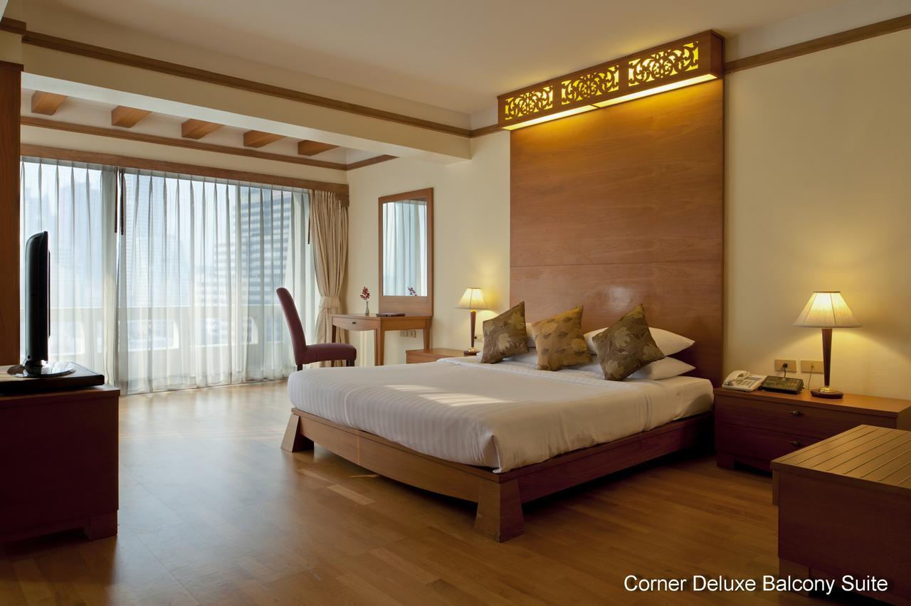 Silom City Hotel Бангкок Екстер'єр фото