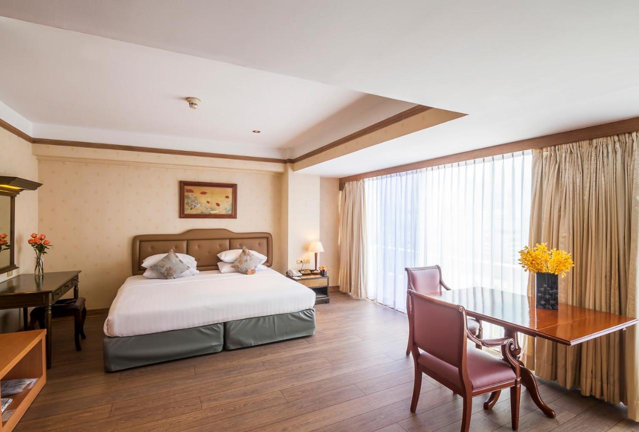 Silom City Hotel Бангкок Екстер'єр фото